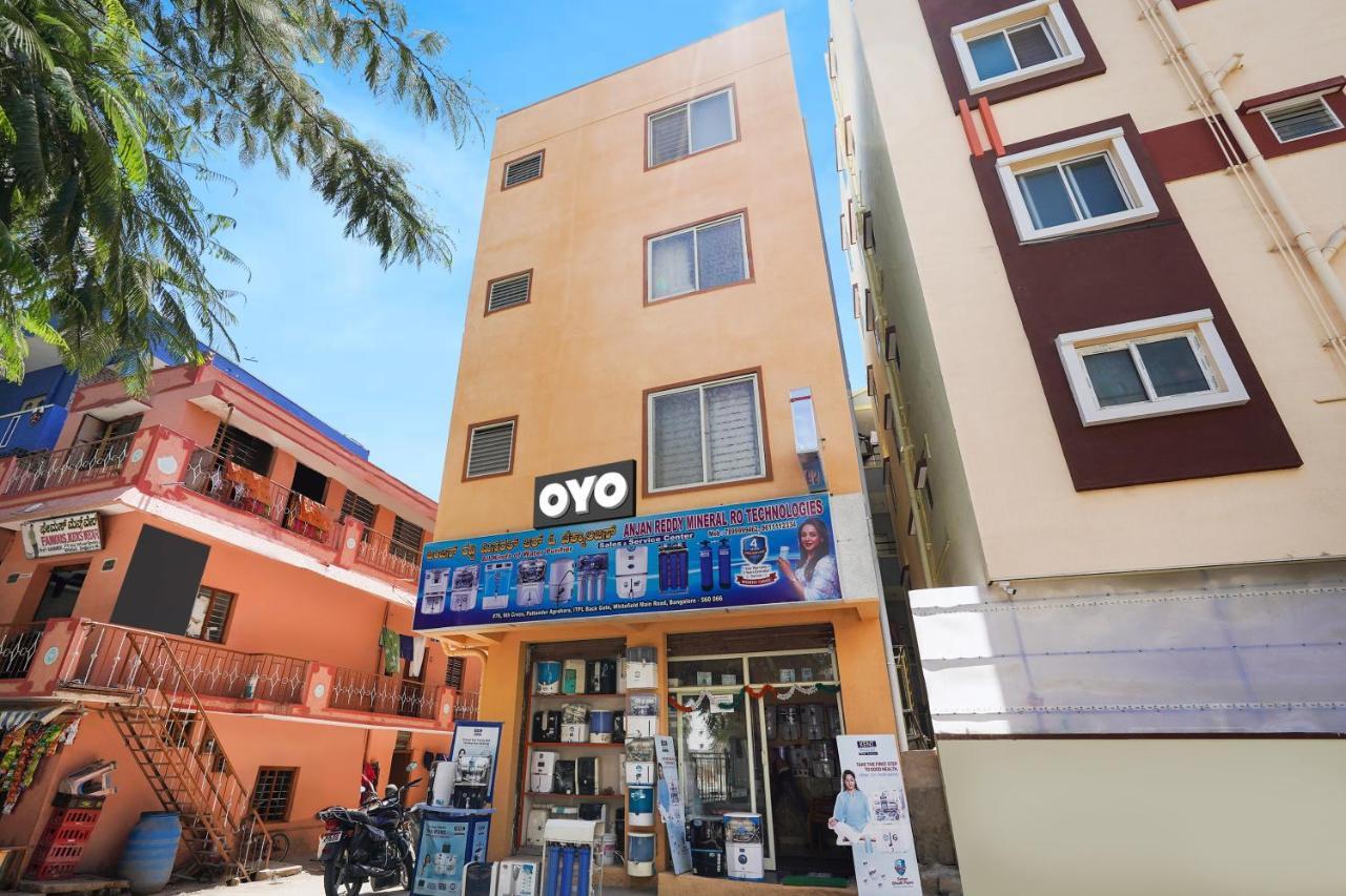 Oyo Flagship Lakshmana Hotel Bangalore Exterior foto